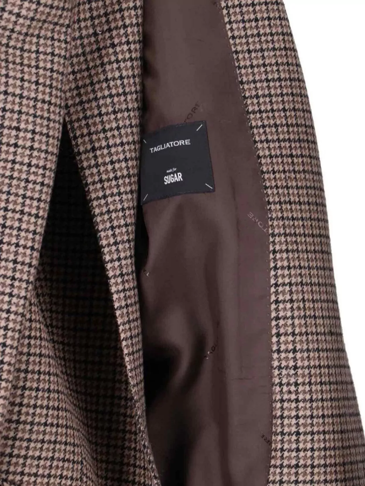 Tagliatore Structured Blazer With Notch Lapel And Back Vent