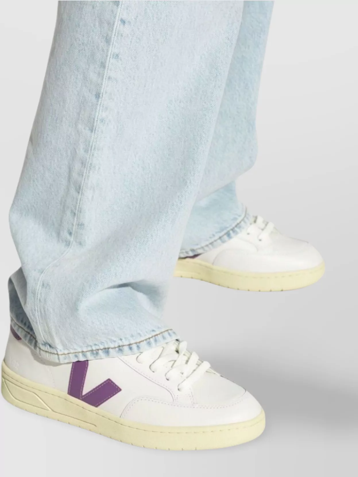 Veja Low Top Sneakers Rubber Sole