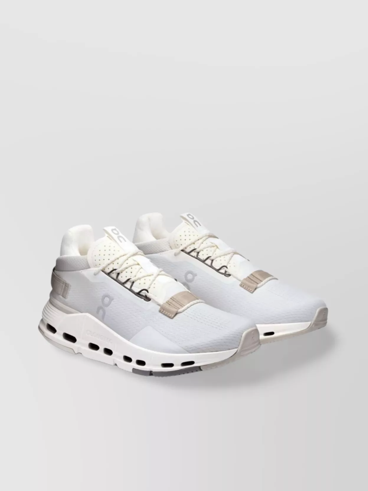 On Cloudnova 2 Panelled Sneakers With Pull Tab