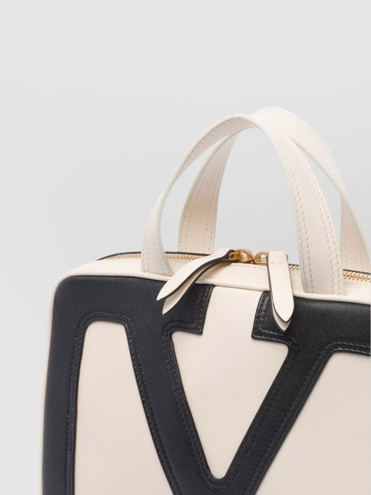 Valentino Viva Superstar Small Two-tone Leather Shoulder Bag