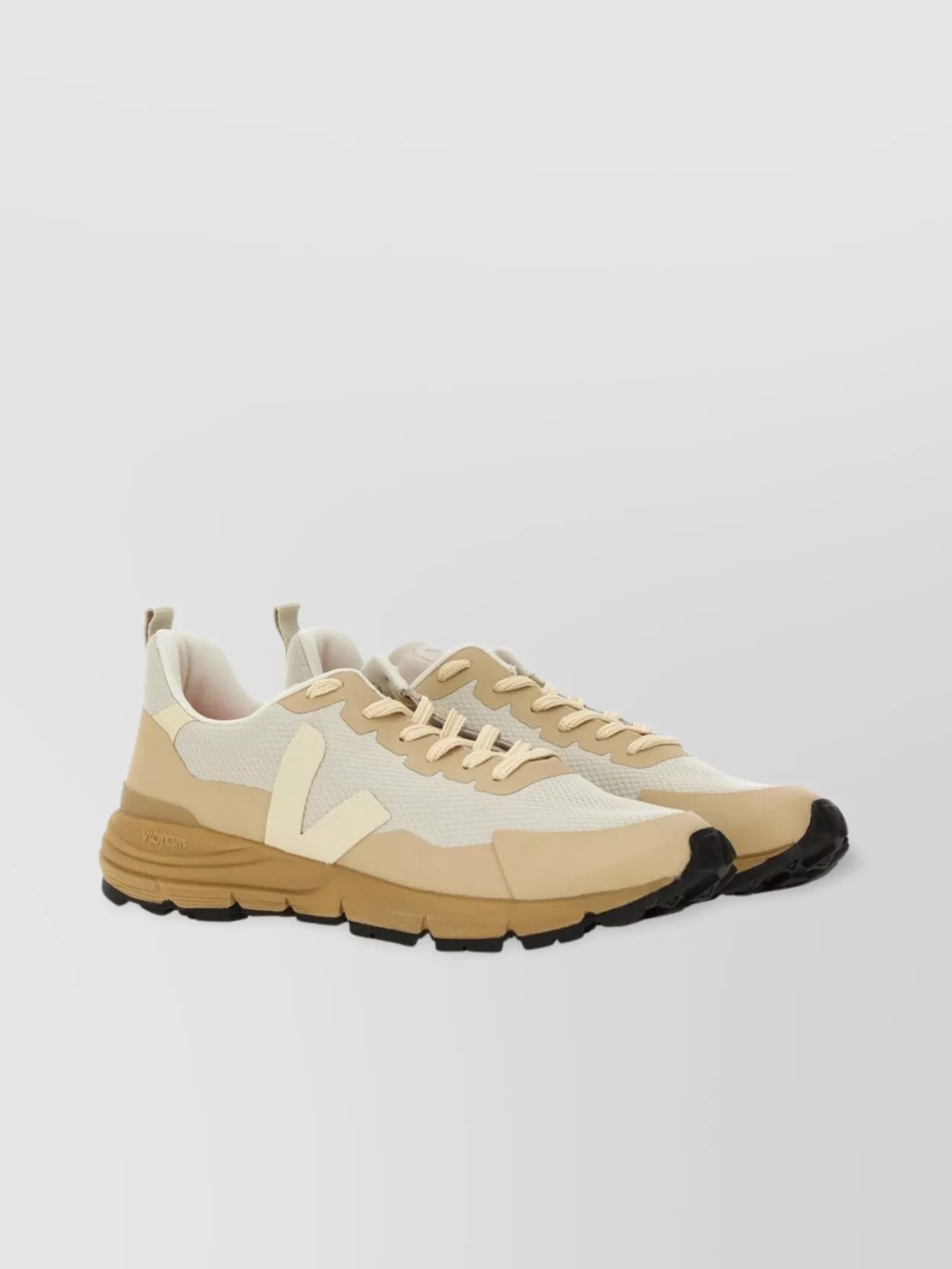 Veja Mesh Upper Dekkan Sneakers With Pull Tab And Rubber Sole