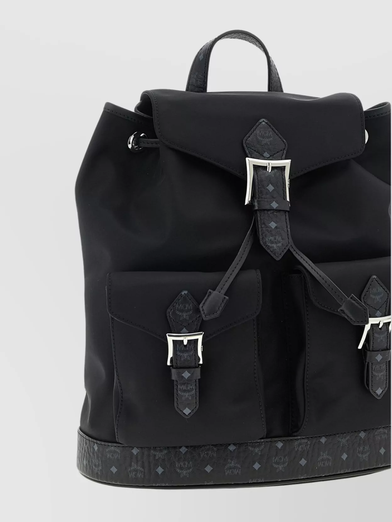 Mcm Small Aren Backpack Featuring Front Pockets