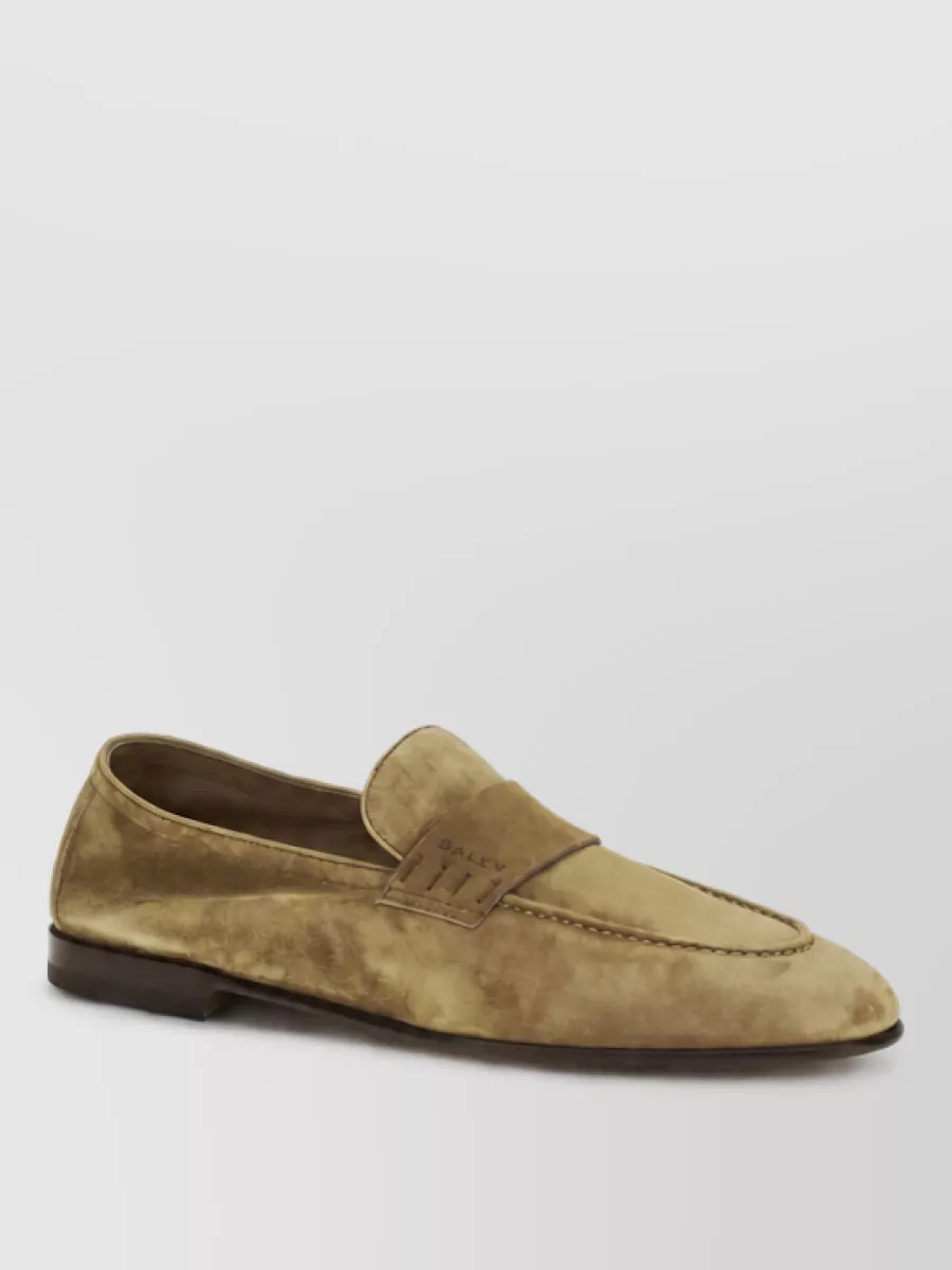 Bally calf leather loafers