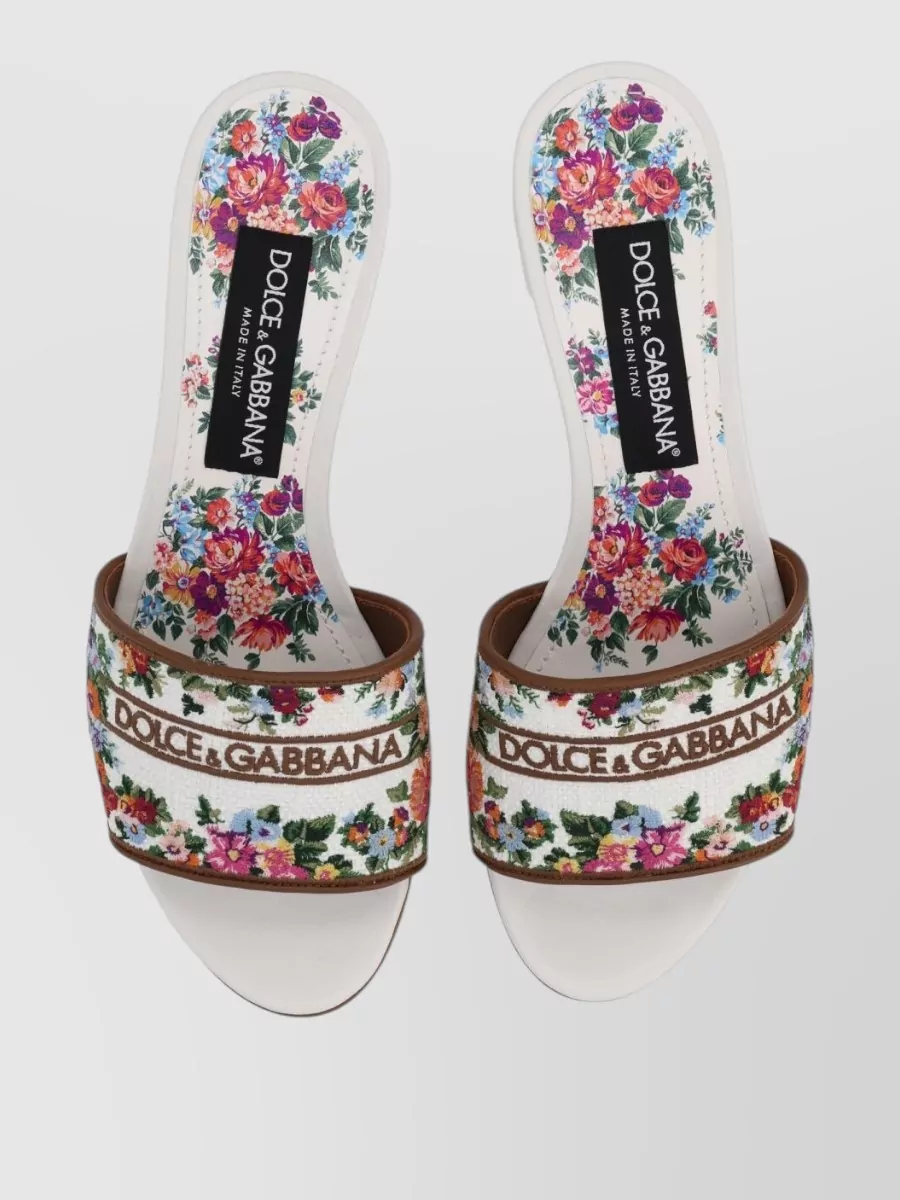 Dolce&Gabbana Embroidered Sandals
