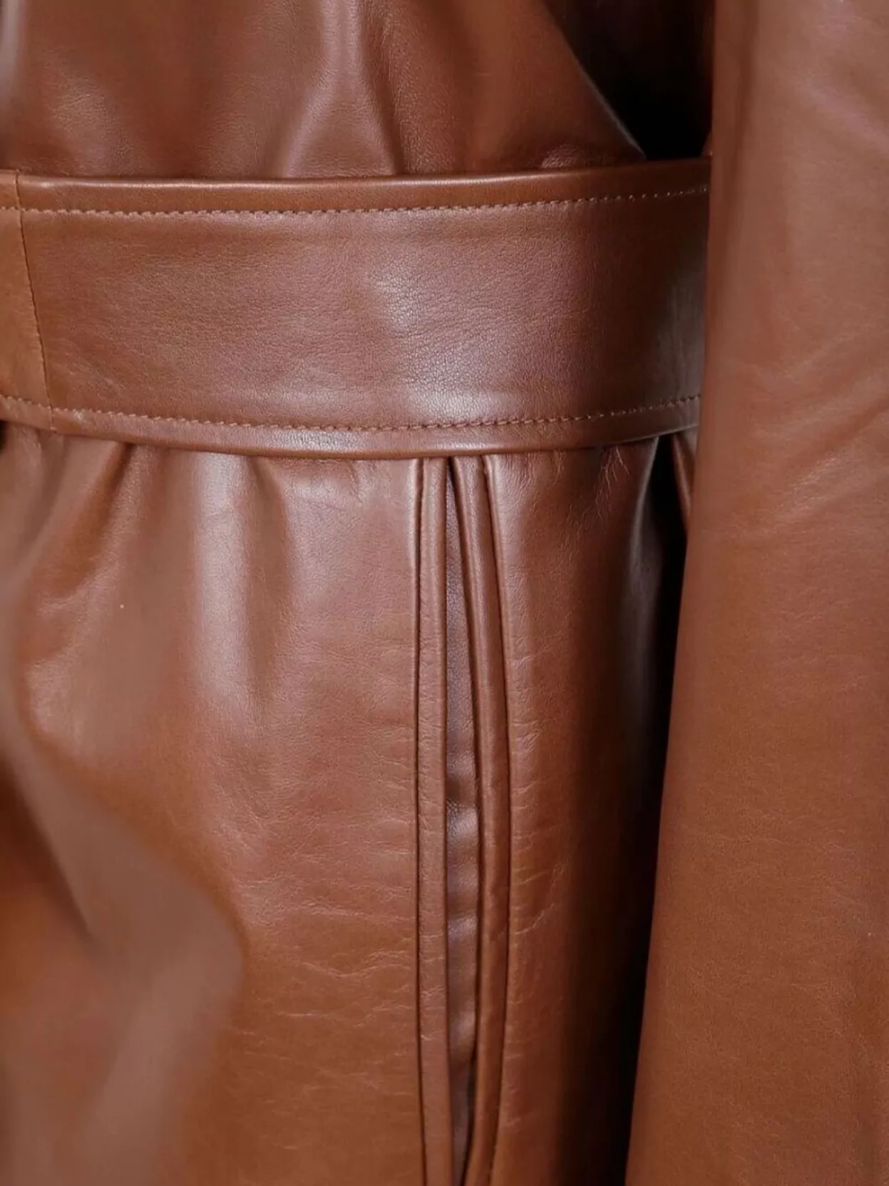 S Max Mara "Tolmin" Belted Waist Leather Jacket