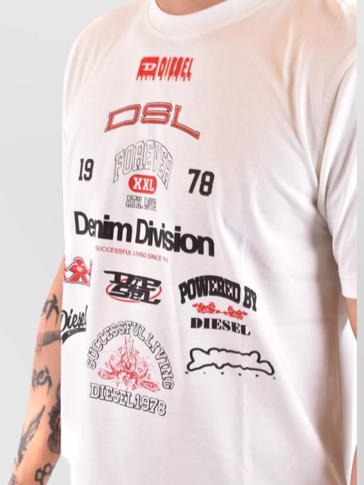 Diesel Graphic Print Crew Neck Short Sleeves T-Shirts