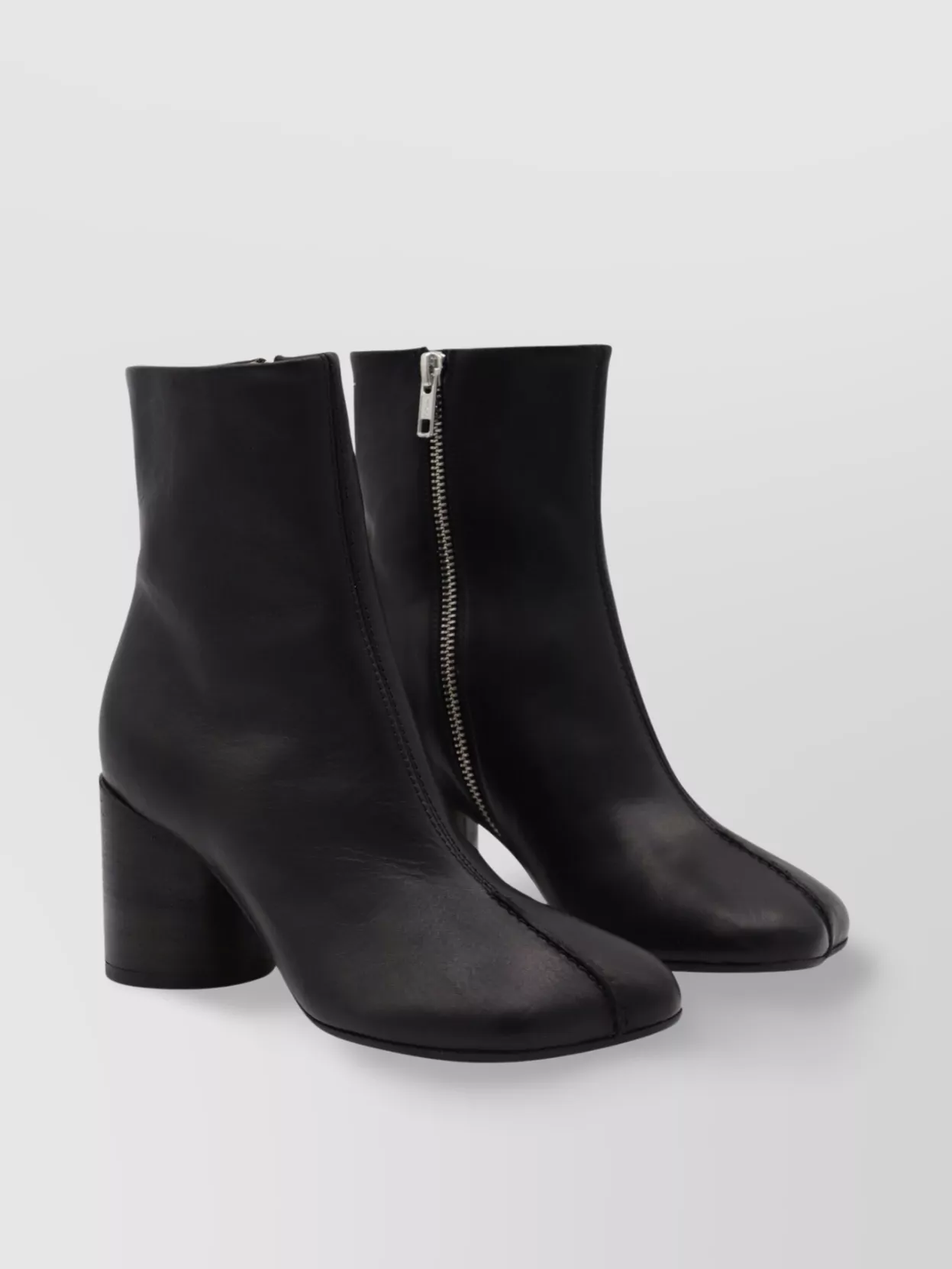 Mm6 Maison Margiela Block Heel Ankle Boots With Round Toe In Black