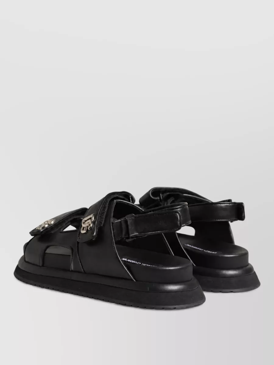 Dolce&Gabbana Logo Slides