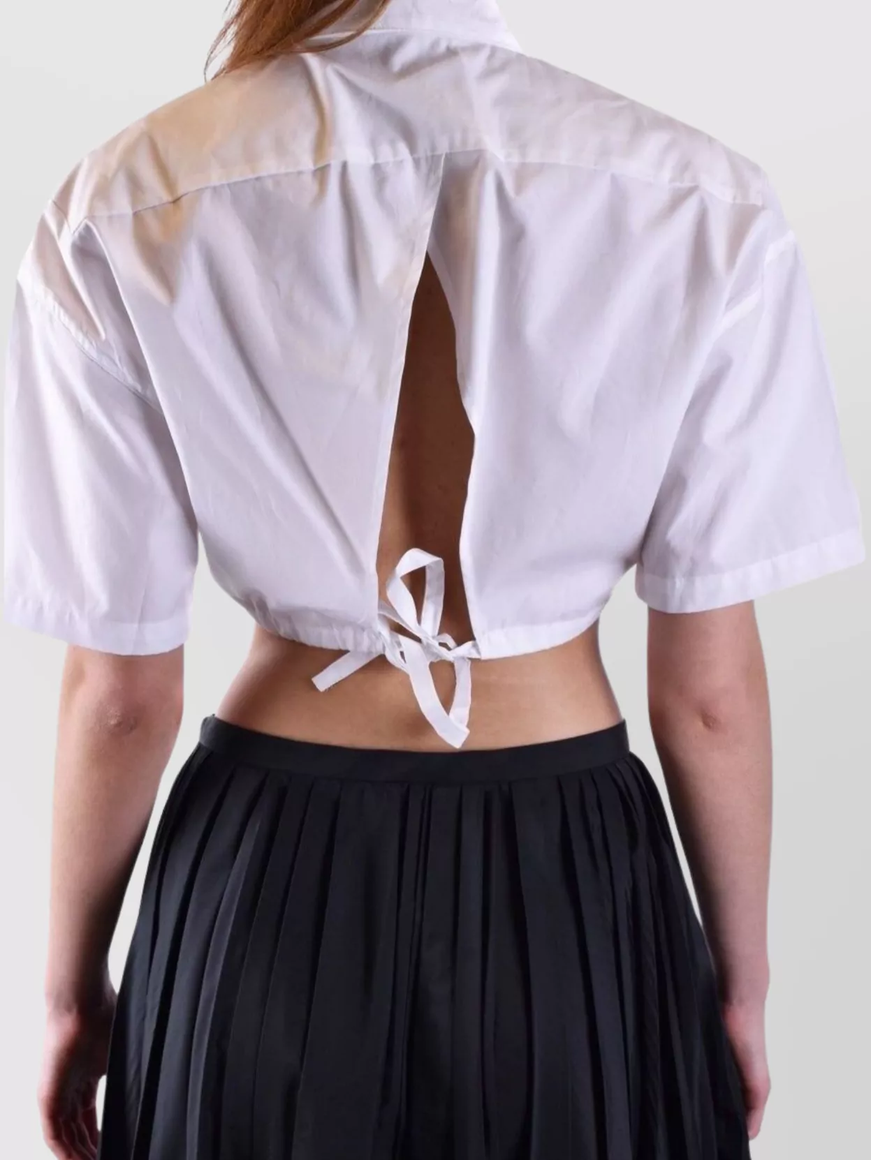 Laneus Cropped Collared Shirts Open Back