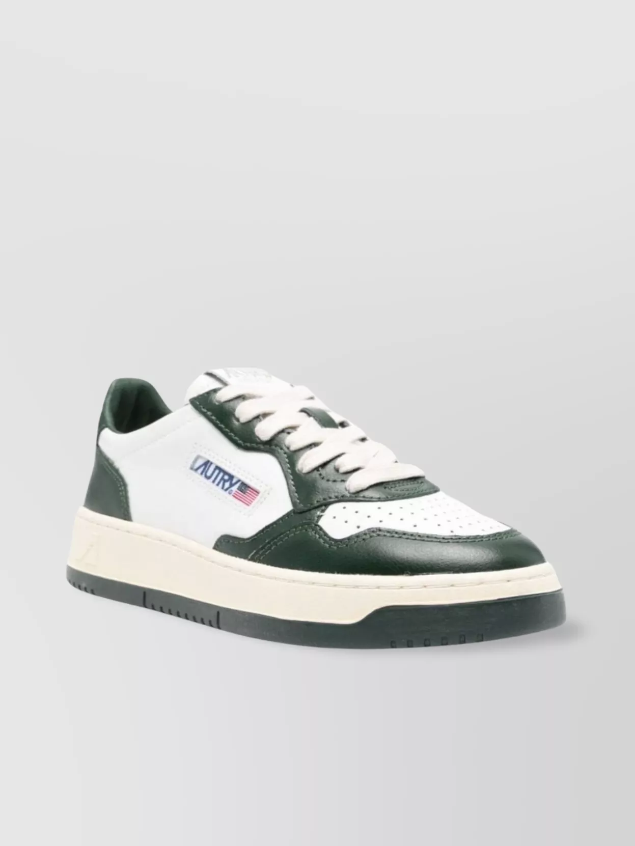 Autry "low Medalist" Woman Sneakers