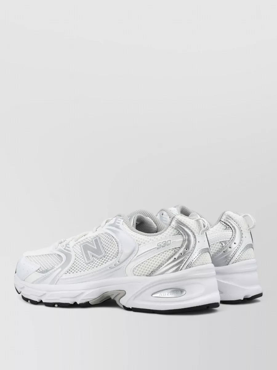 New Balance Low-Top Sneakers
