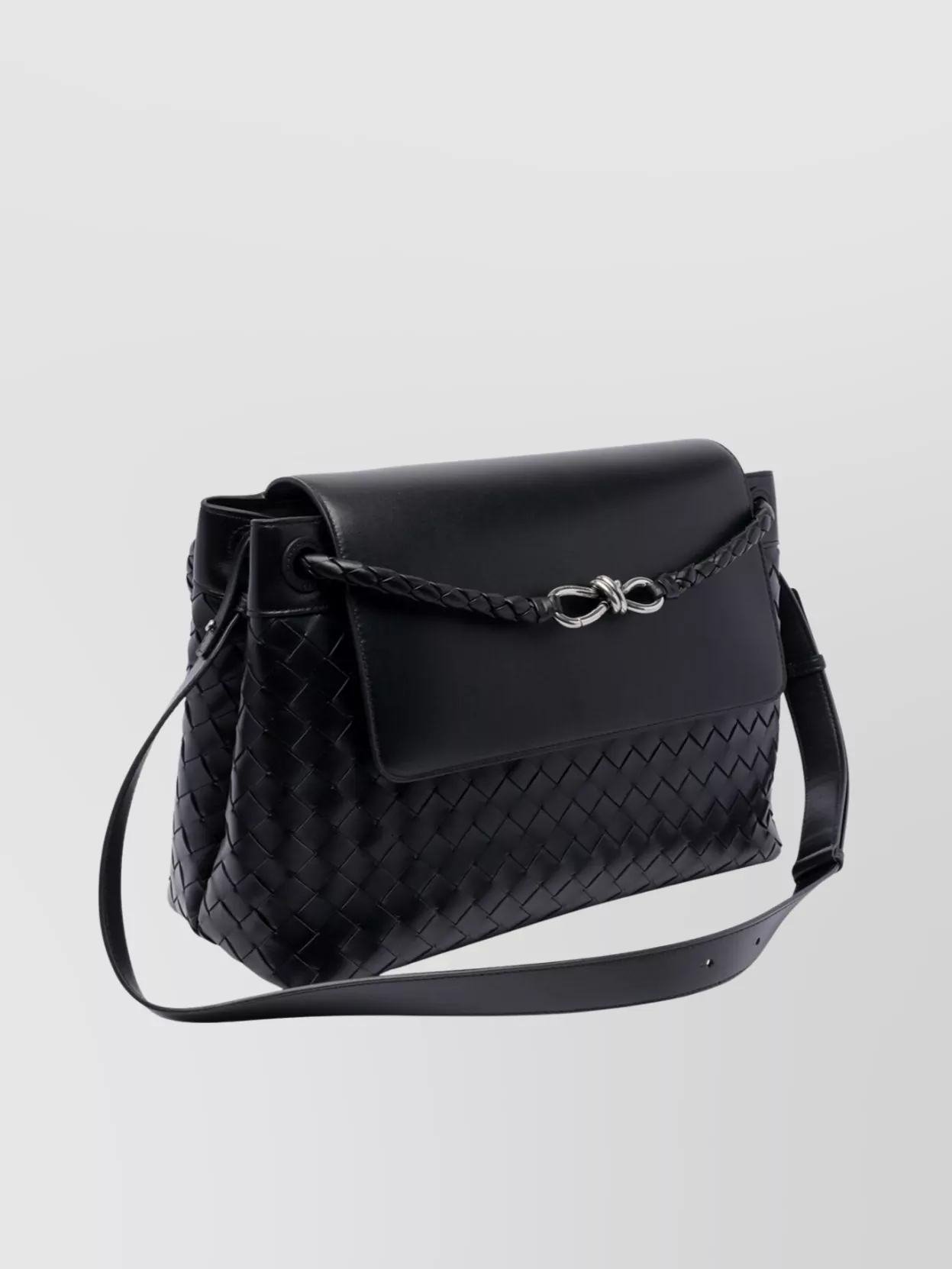 Bottega Veneta Medium Andiamo Shoulder Bag With Braided Handle