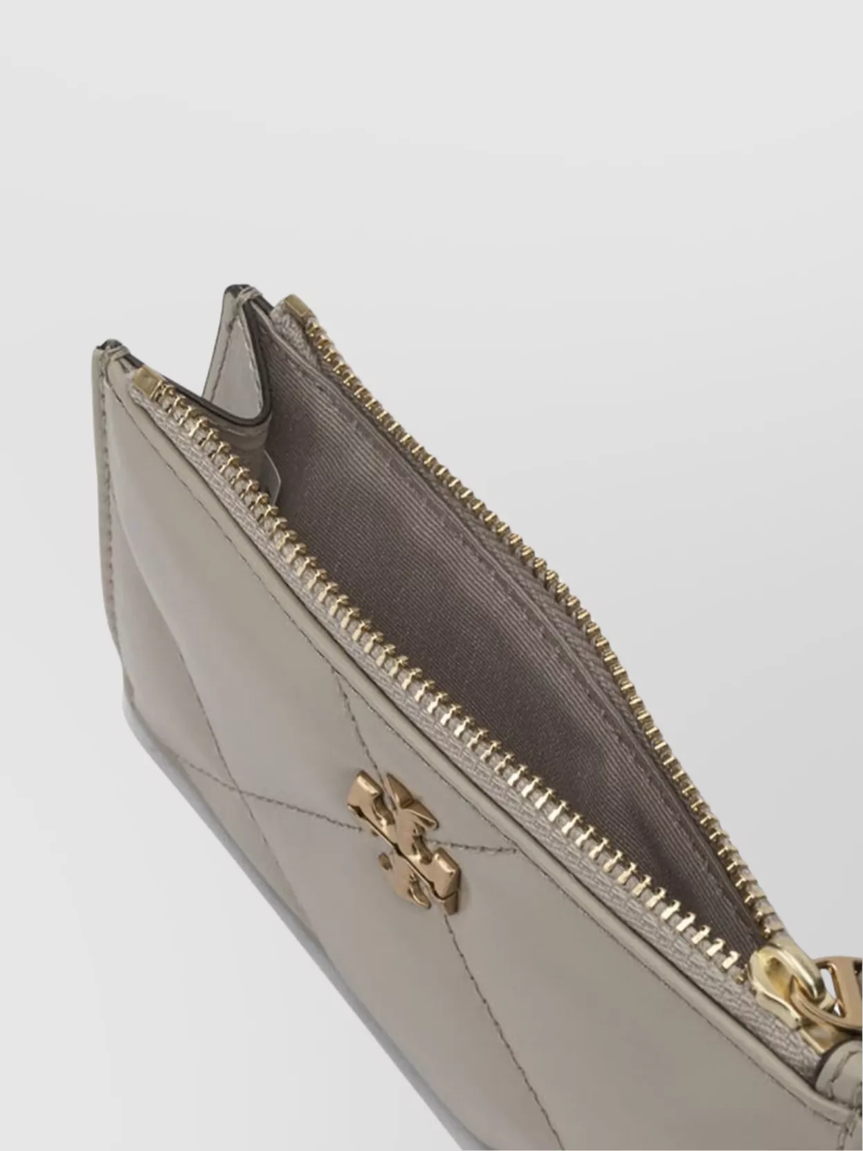 Tory Burch Quilted Purses And Card Holders Collection