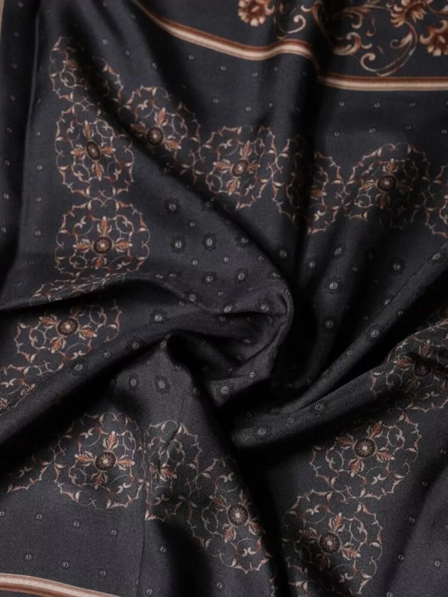 Dolce&Gabbana Silk Patterned Square Foulard Scarf