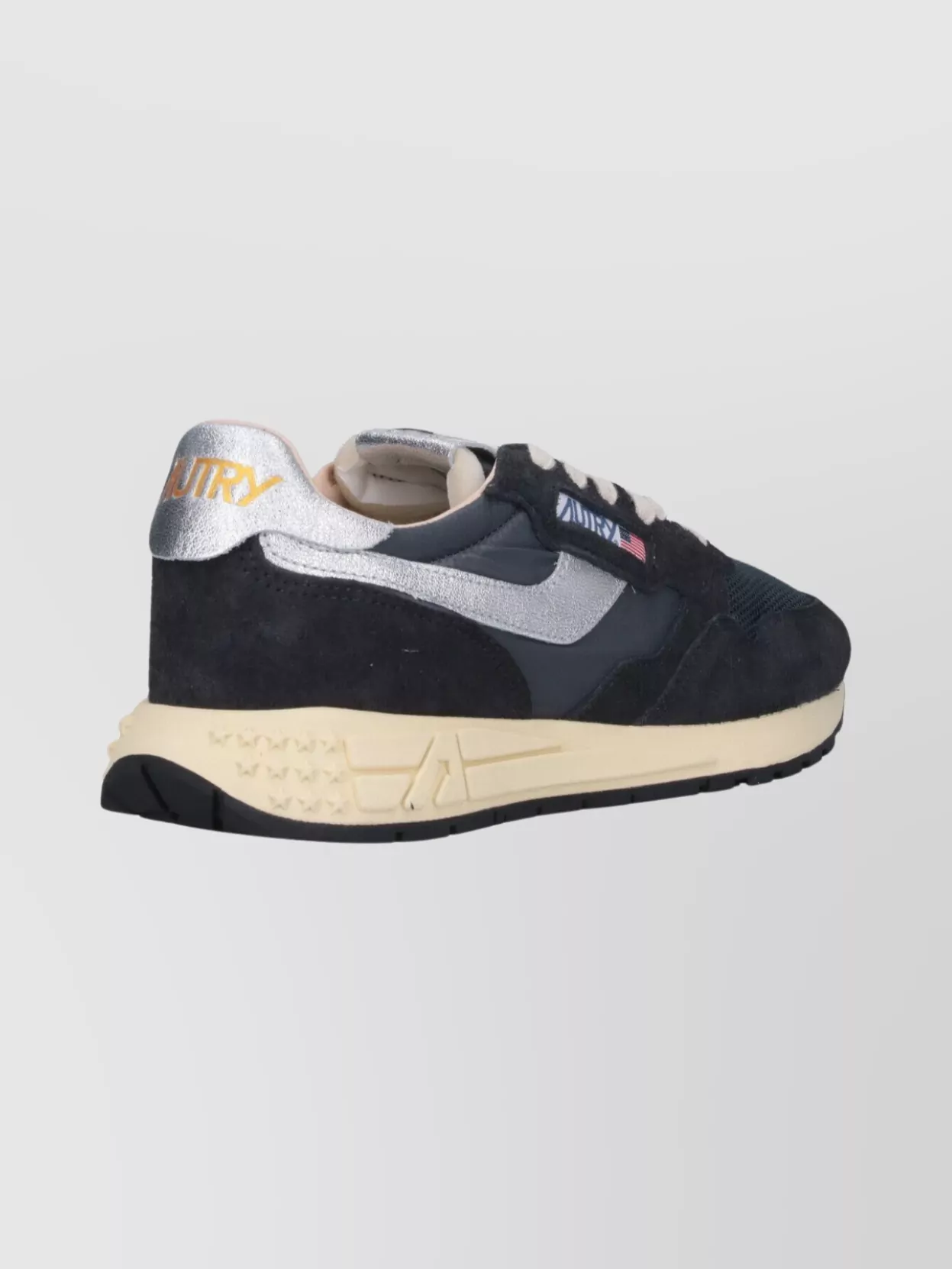 Autry Casual Sneakers With Contrast Sole And Mesh