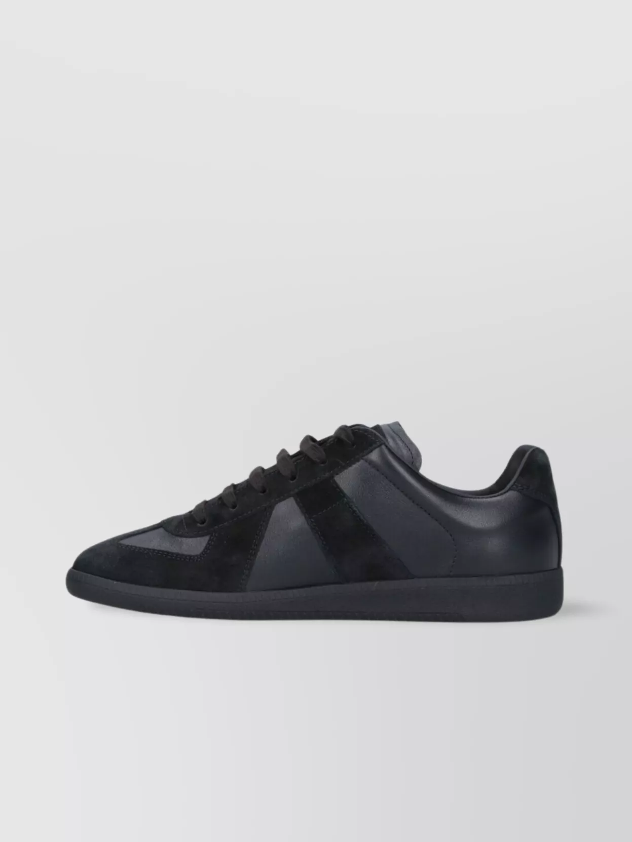 Maison Margiela Low Top Sneakers Featuring Suede Panels