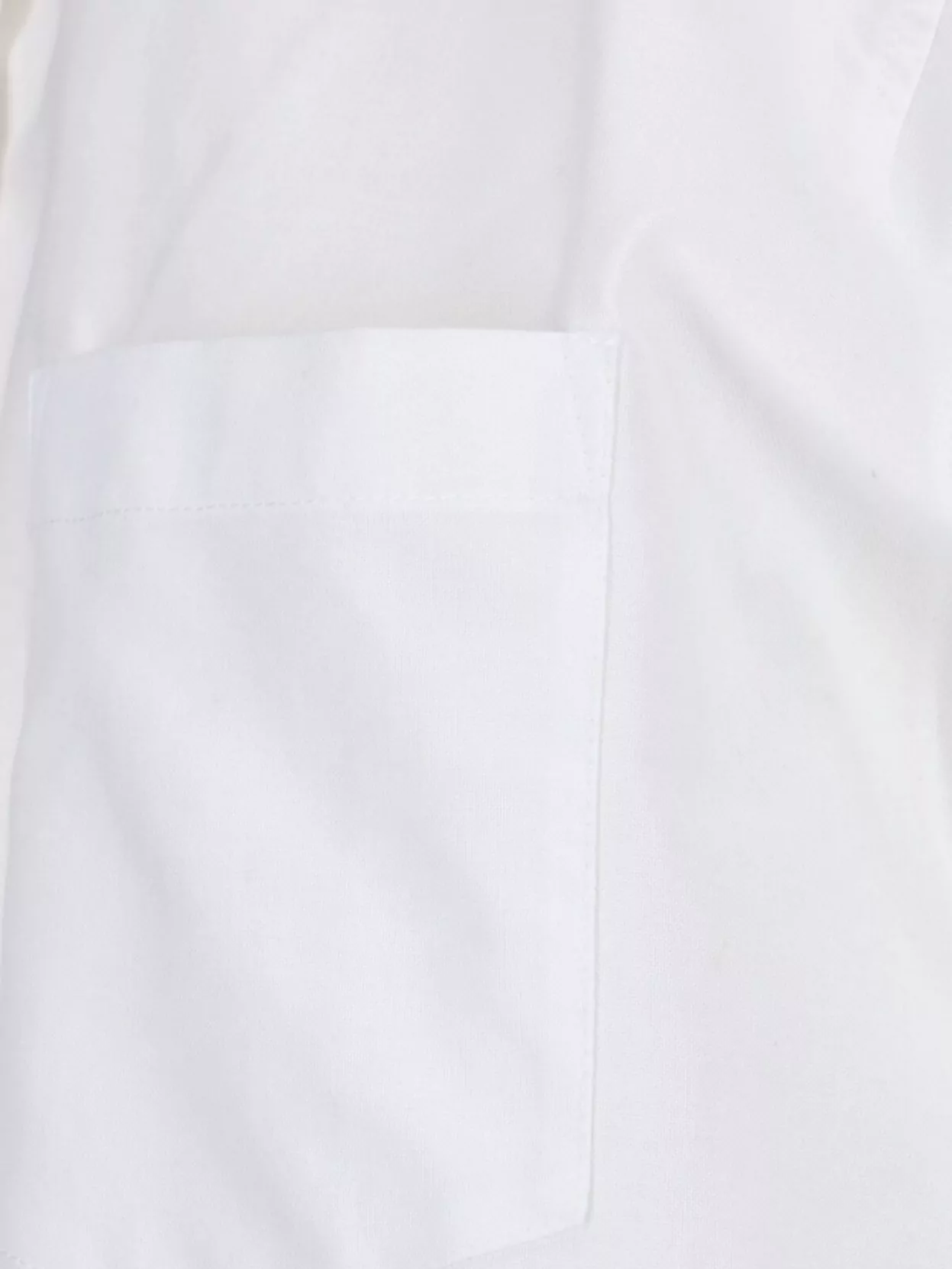 The Andamane Long Sleeve Shirt With Structured Collar And Pocket