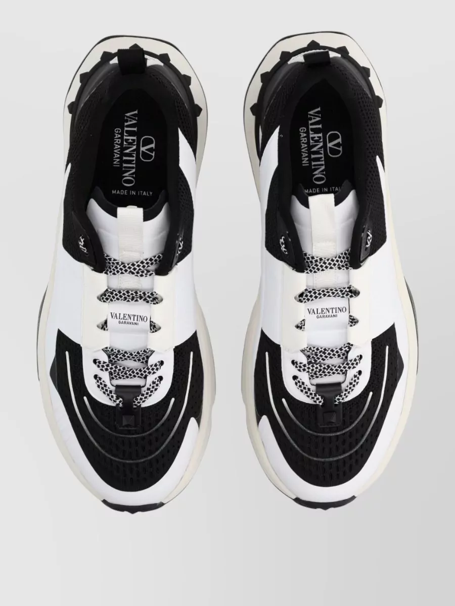 Valentino Garavani True Act Sneaker Low Top Mesh