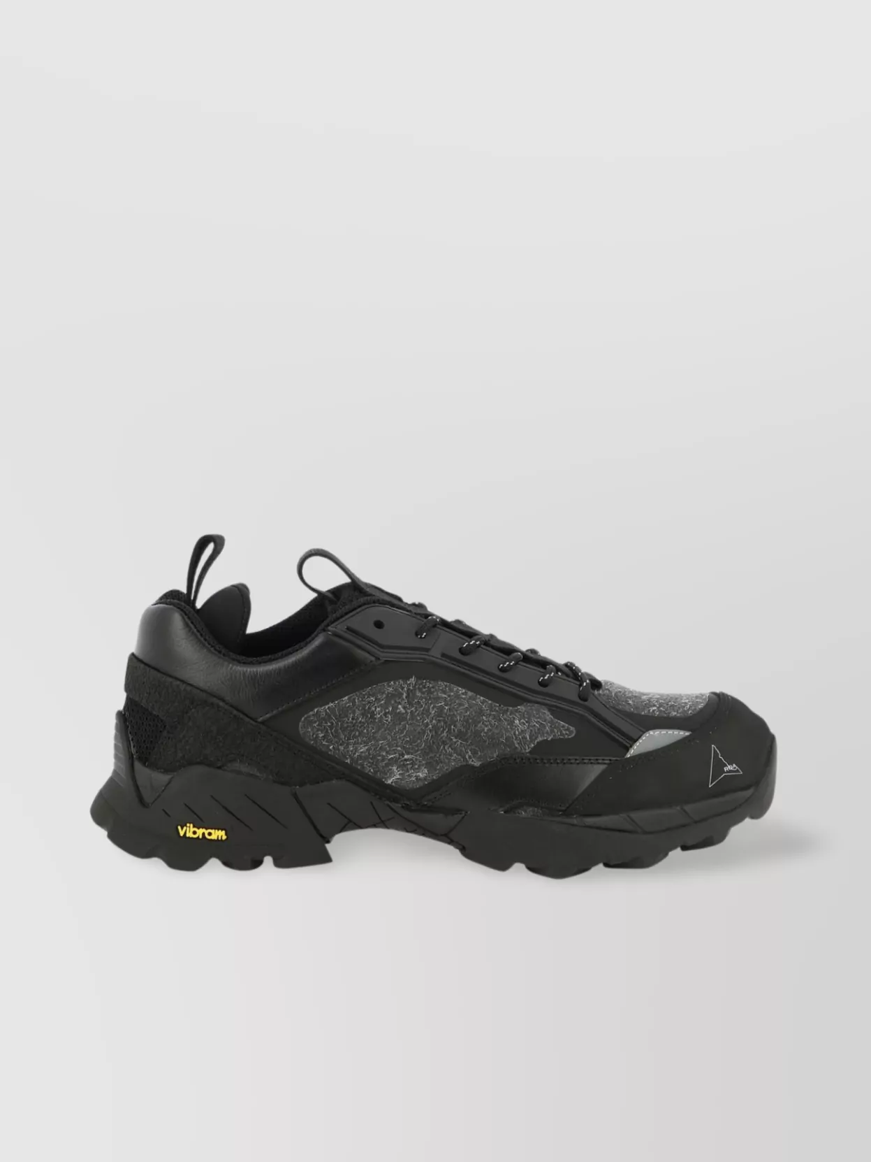 Roa "Lhakpa" Trail Shoes Featuring Mesh Panels