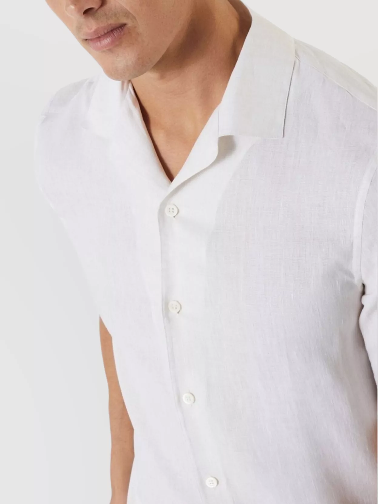 Brunello Cucinelli Linen Shirt With Cuban Collar And Short Sleeves