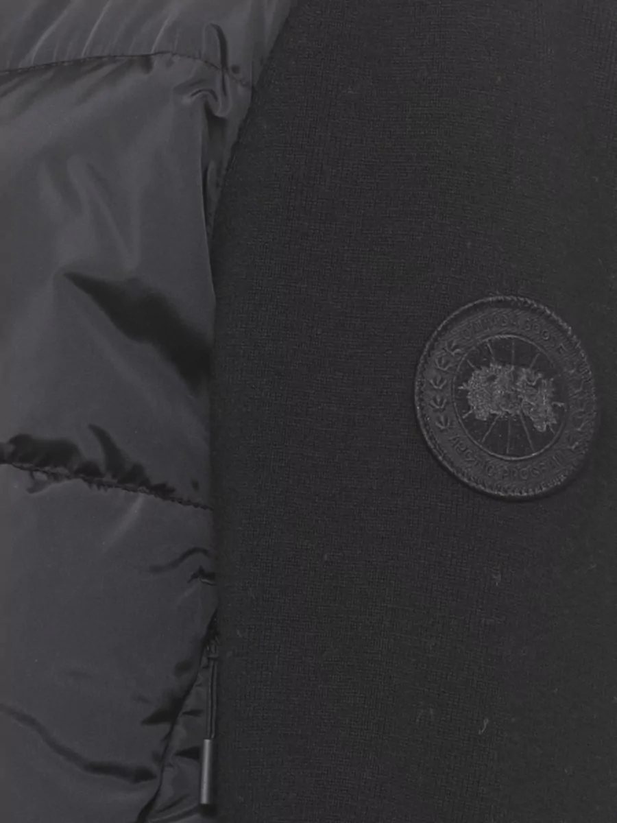 Canada Goose Short Quilted Down Jacket Long Sleeves In Black