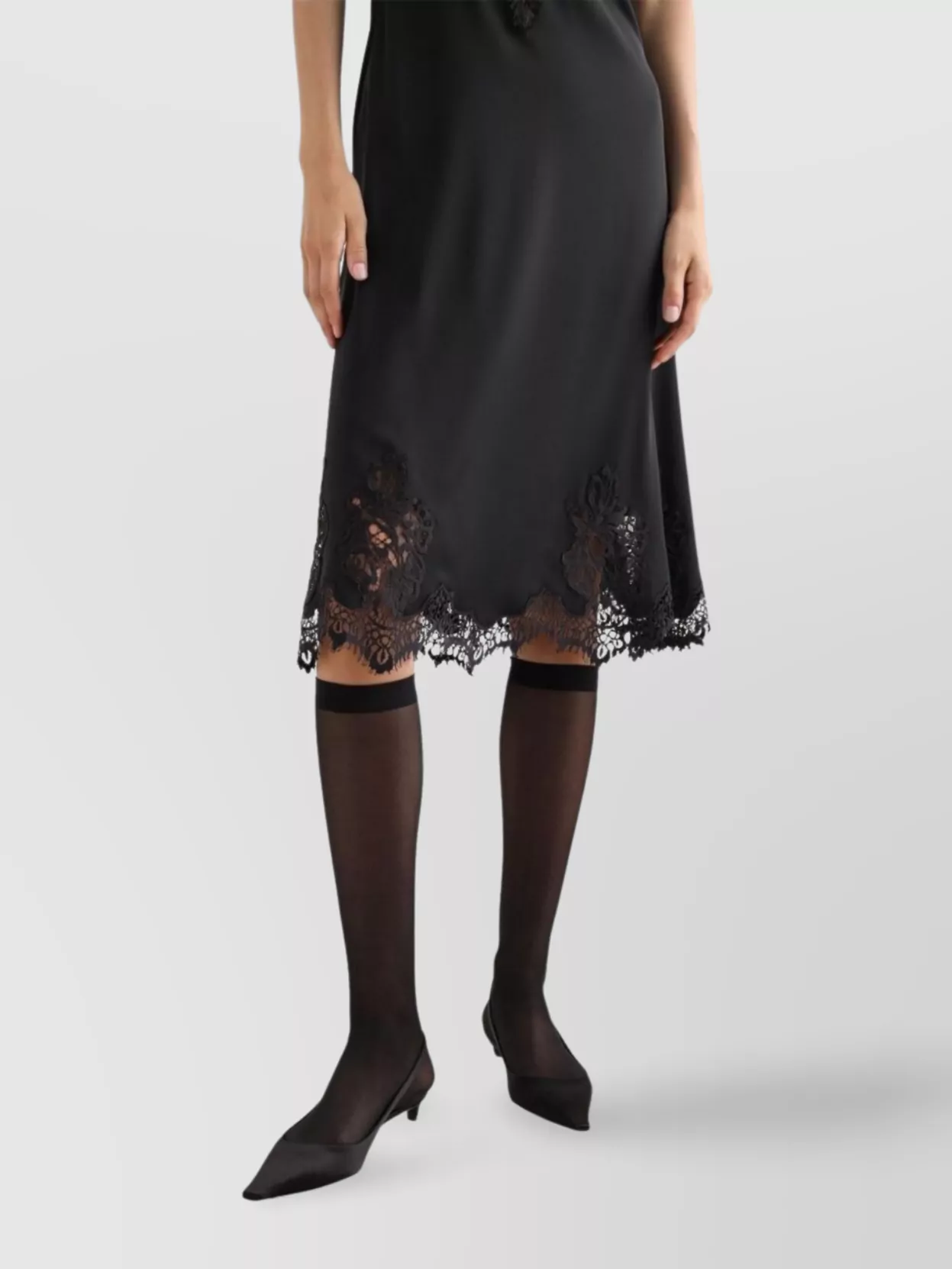 Dolce&Gabbana Lace Sweetheart Neck Midi Dress