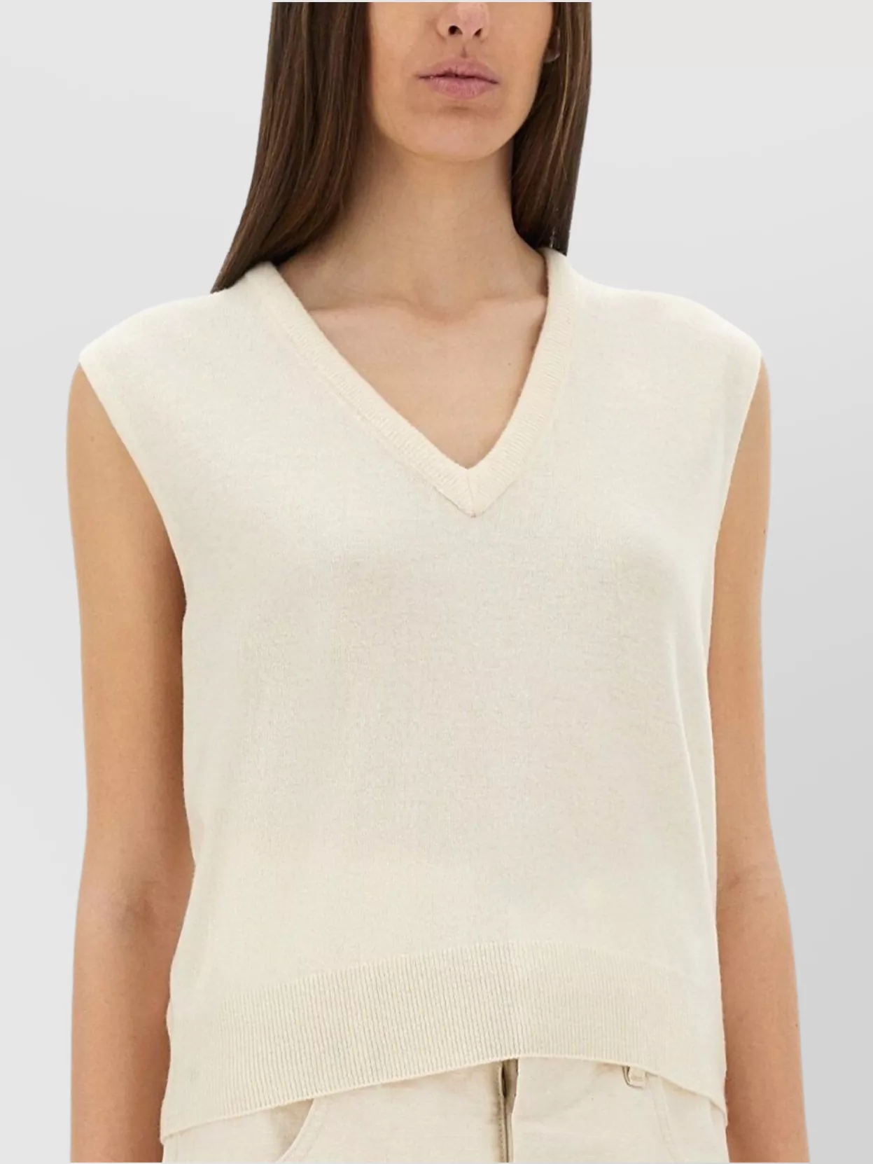 Maison Margiela Wool V-Neck Sleeveless Ribbed Hem Vest
