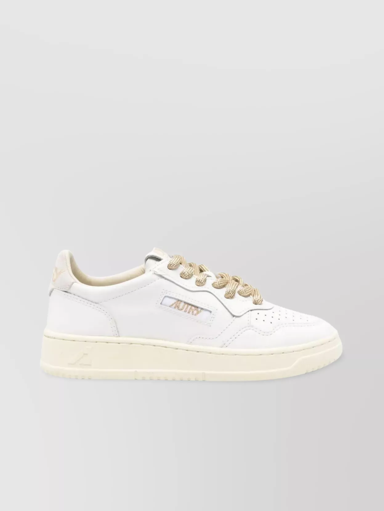 Autry Medalist Low Sneakers In White Leather And Suede Heel Tab In White