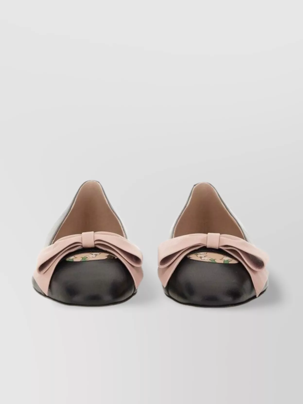 Valentino Garavani Bow Detail Ballerina Shoes