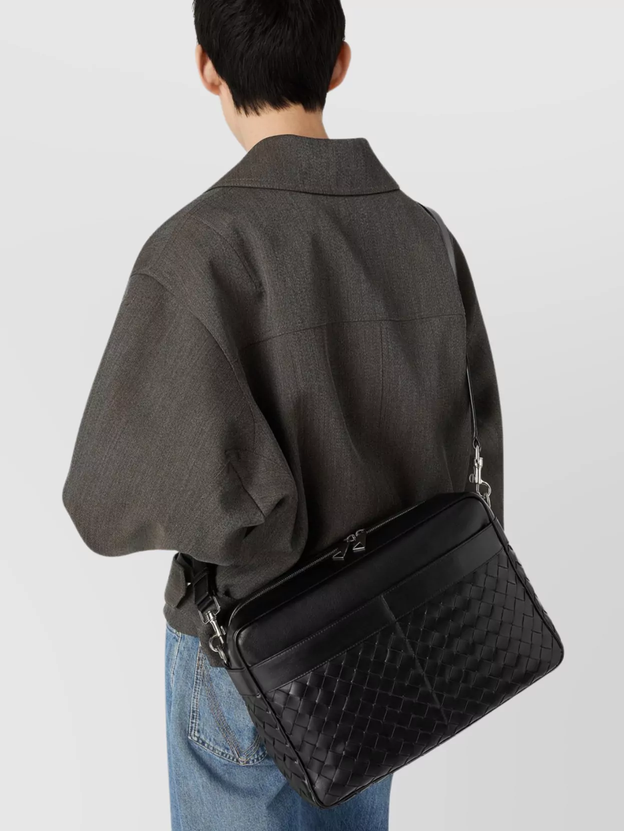 Bottega Veneta Intrecciato Design Large Messenger Bag
