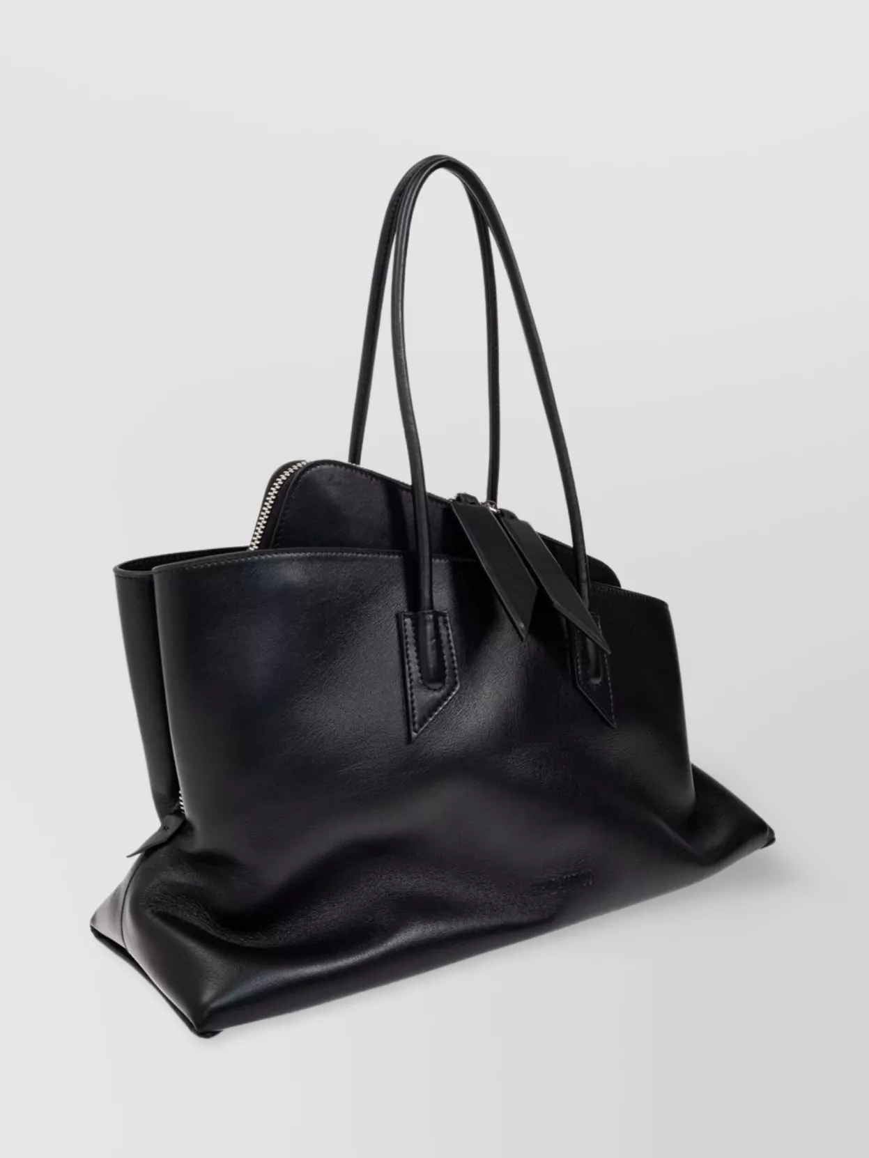 Attico Leather Handle Tote Bag La Passeggiata Medium In Black