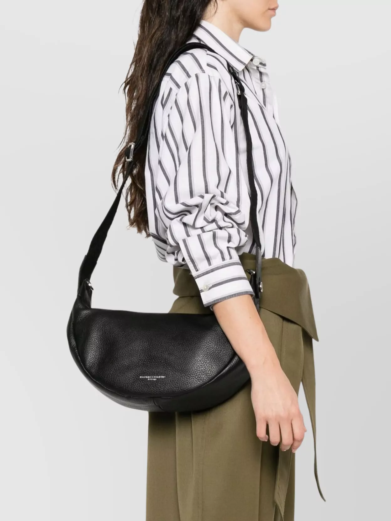Gianni Chiarini Aisha Crescent Leather Shoulder Bag
