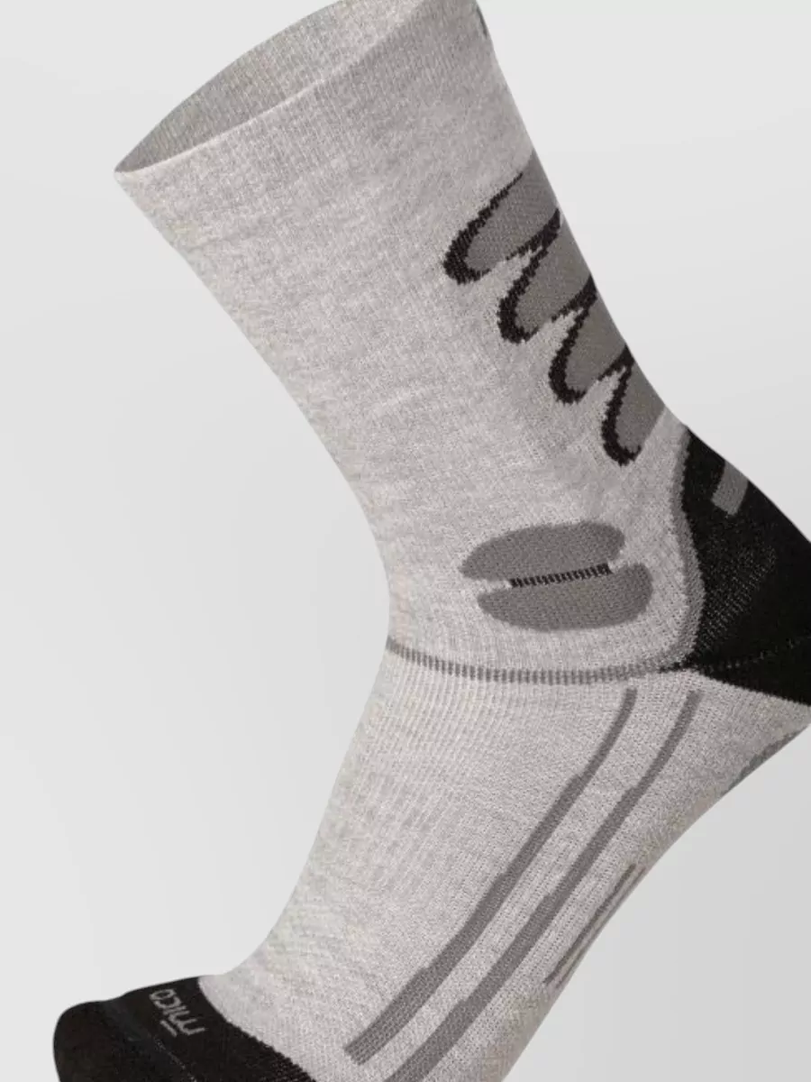 MICO Medium weight trek socks