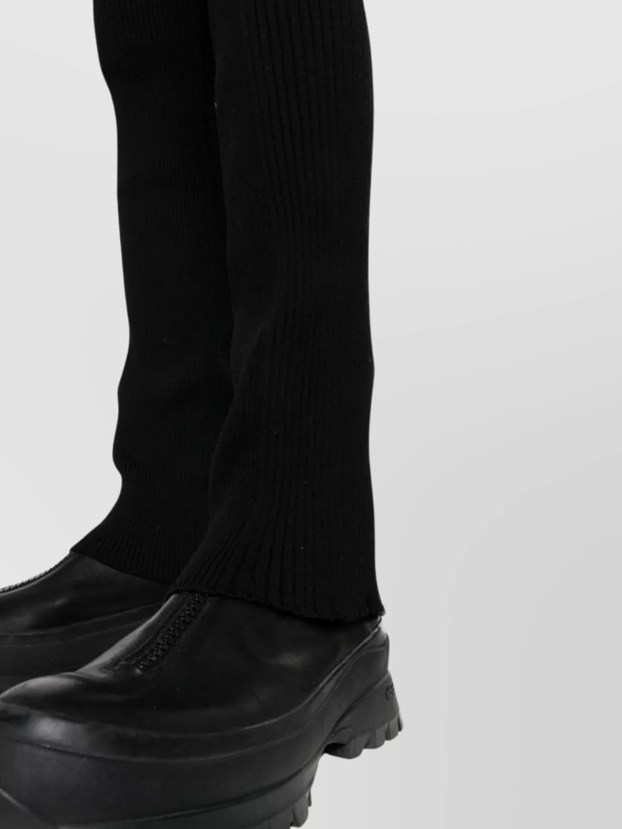 Barrow Flared Trousers Featuring Elastic Waistband