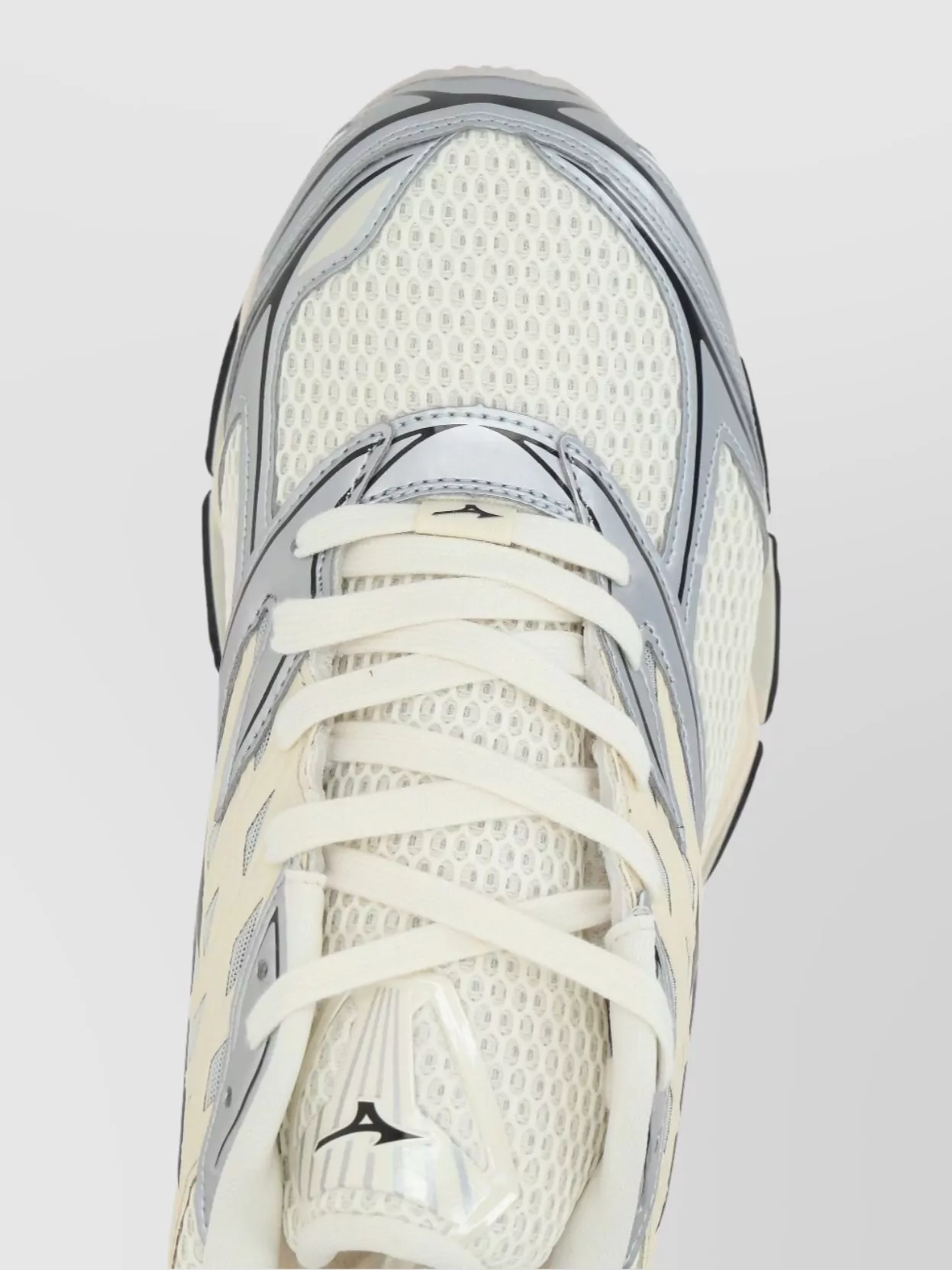 Mizuno Low Top Sneakers Mesh Detailing