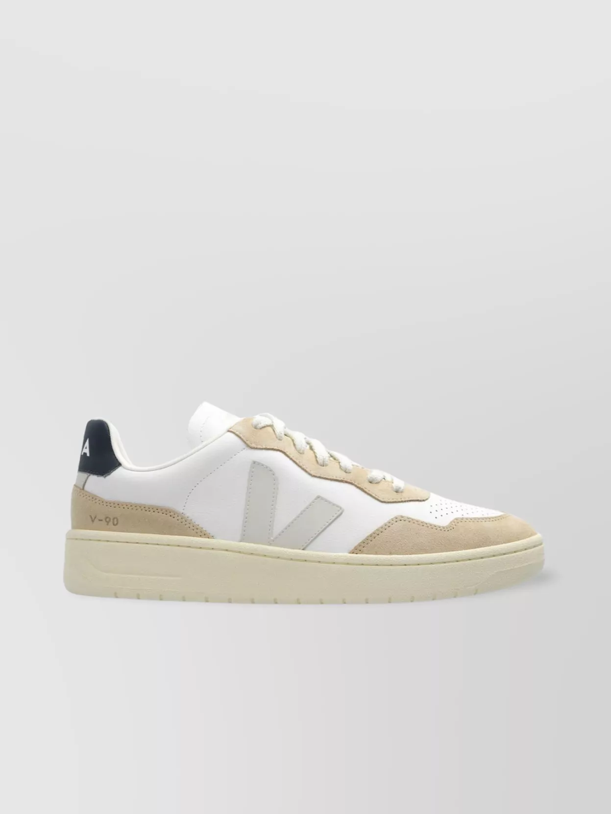 Veja Leather Sneakers With Contrasting Heel Counter