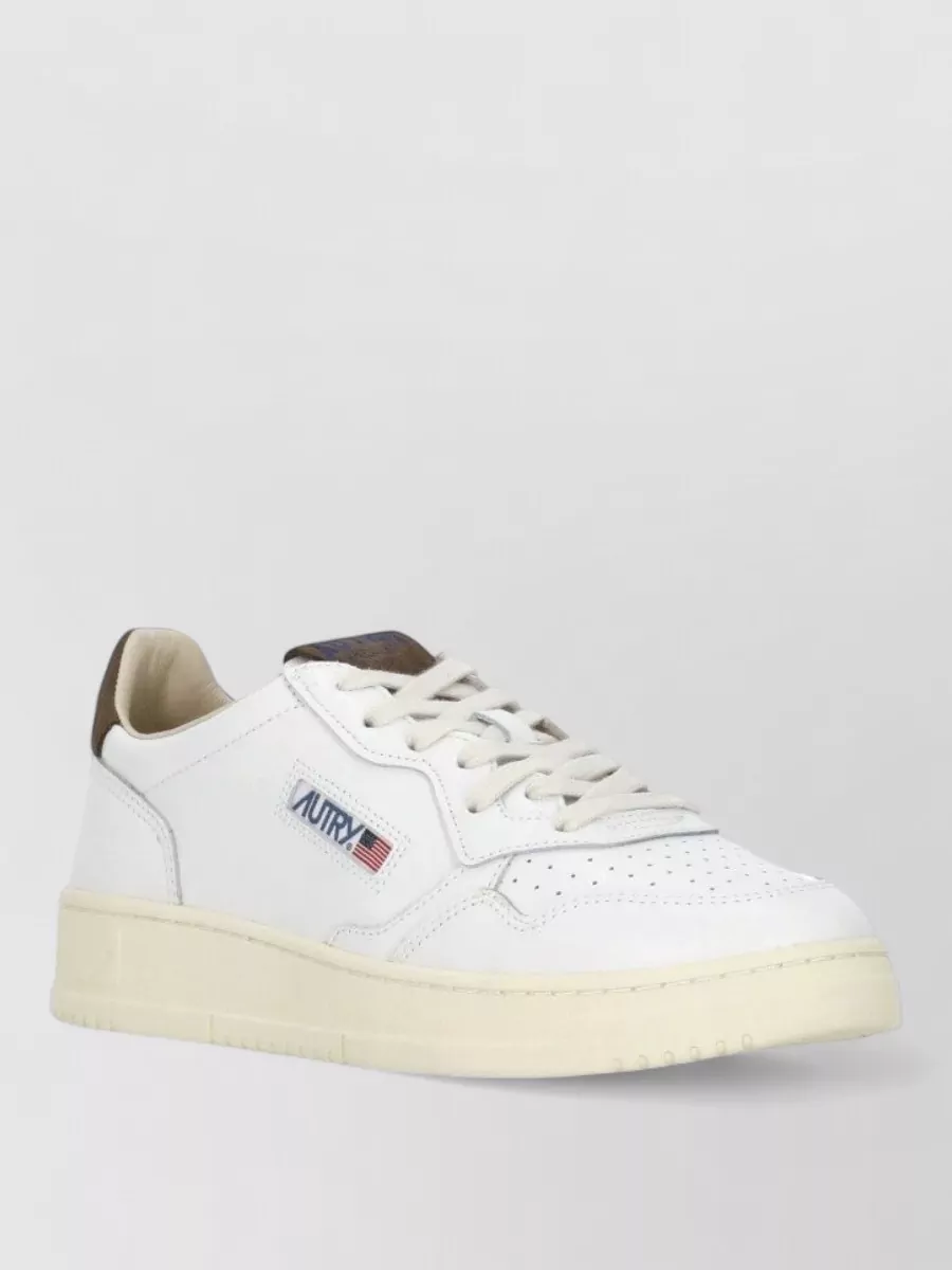 Autry leather low-top sneakers