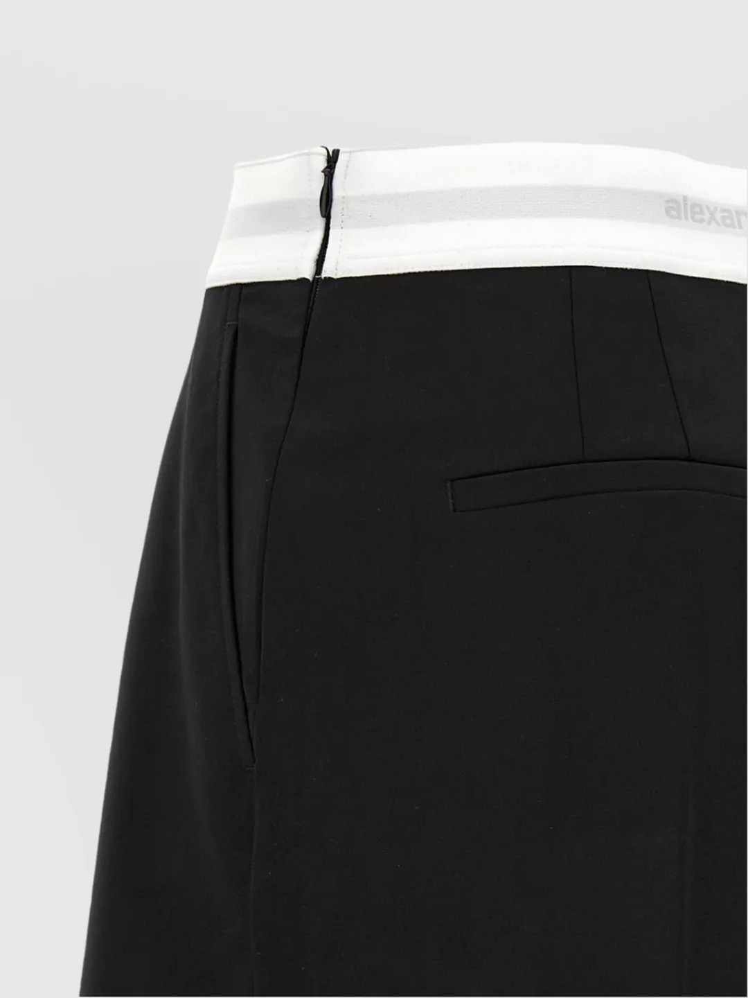 Alexander Wang Elastic Waistband Shorts With Back And Side Pockets