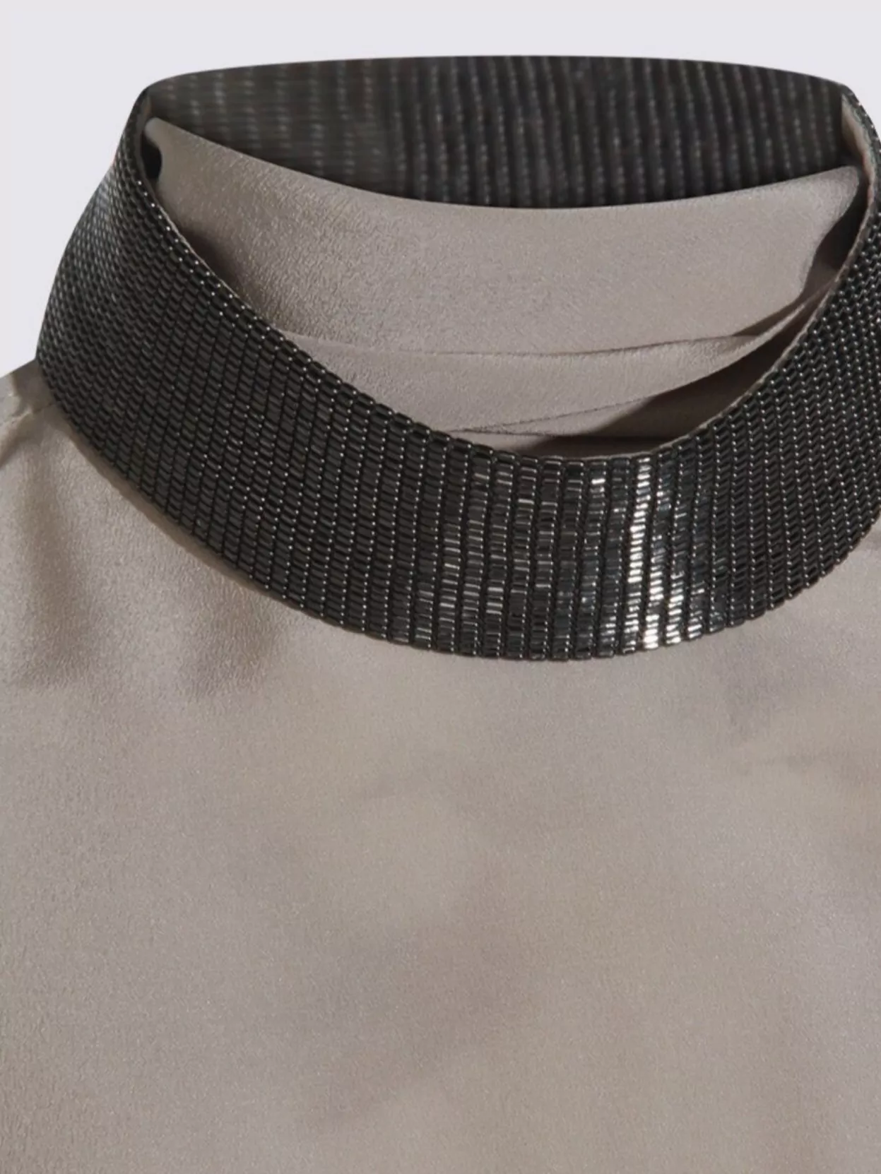 Brunello Cucinelli Keyhole Back Cap Sleeved Top In Gray