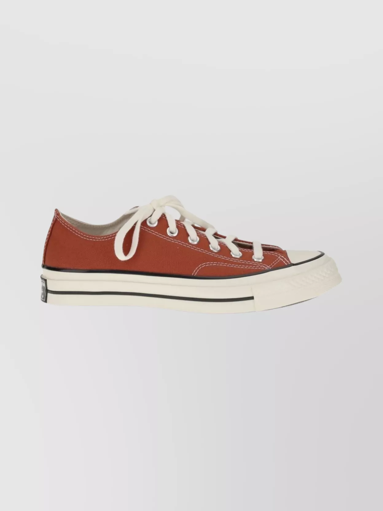 Converse Casual Low Top Sneakers With Rubber Sole