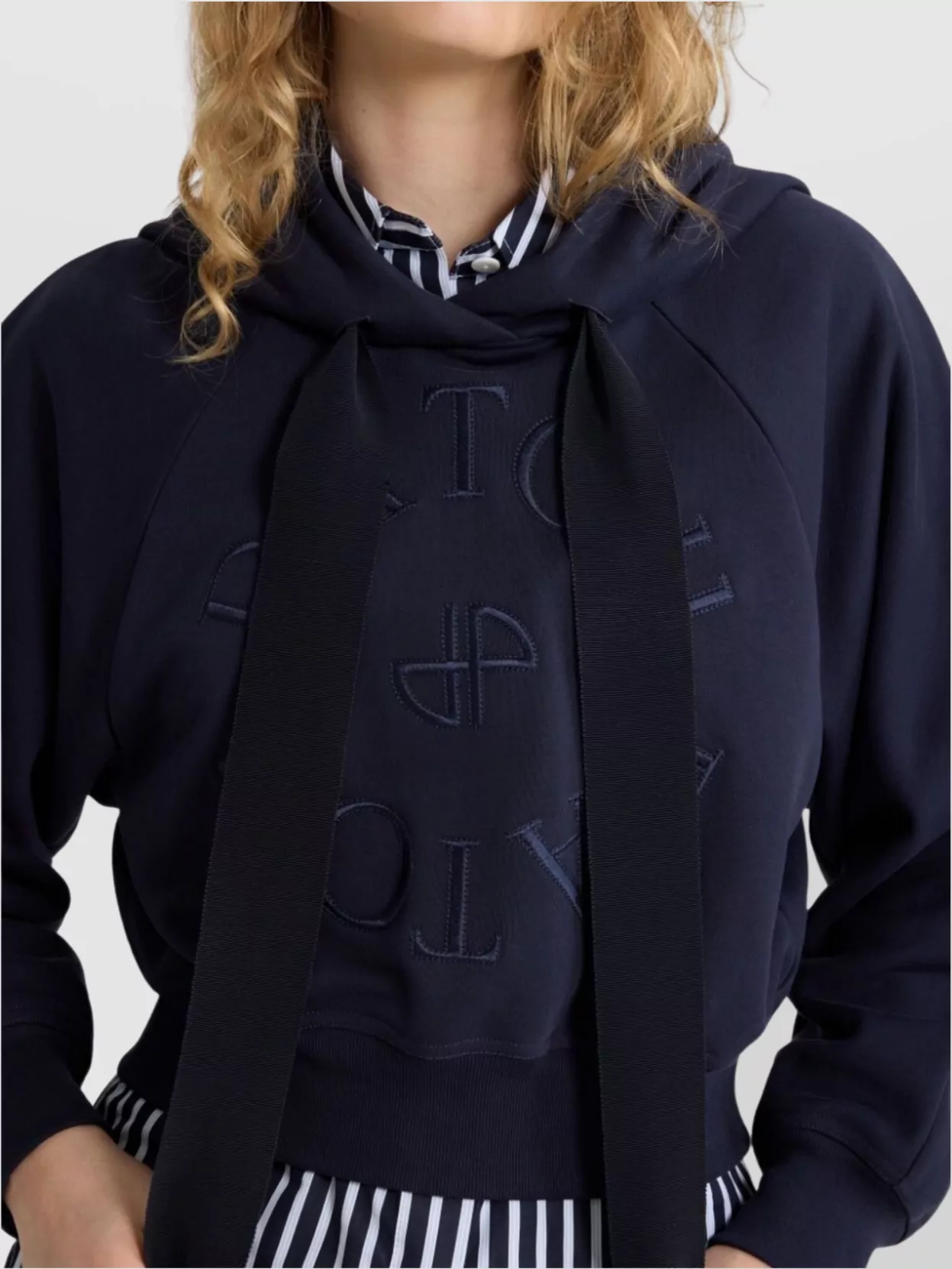 Patou Medallion Cropped Cotton Hoodie