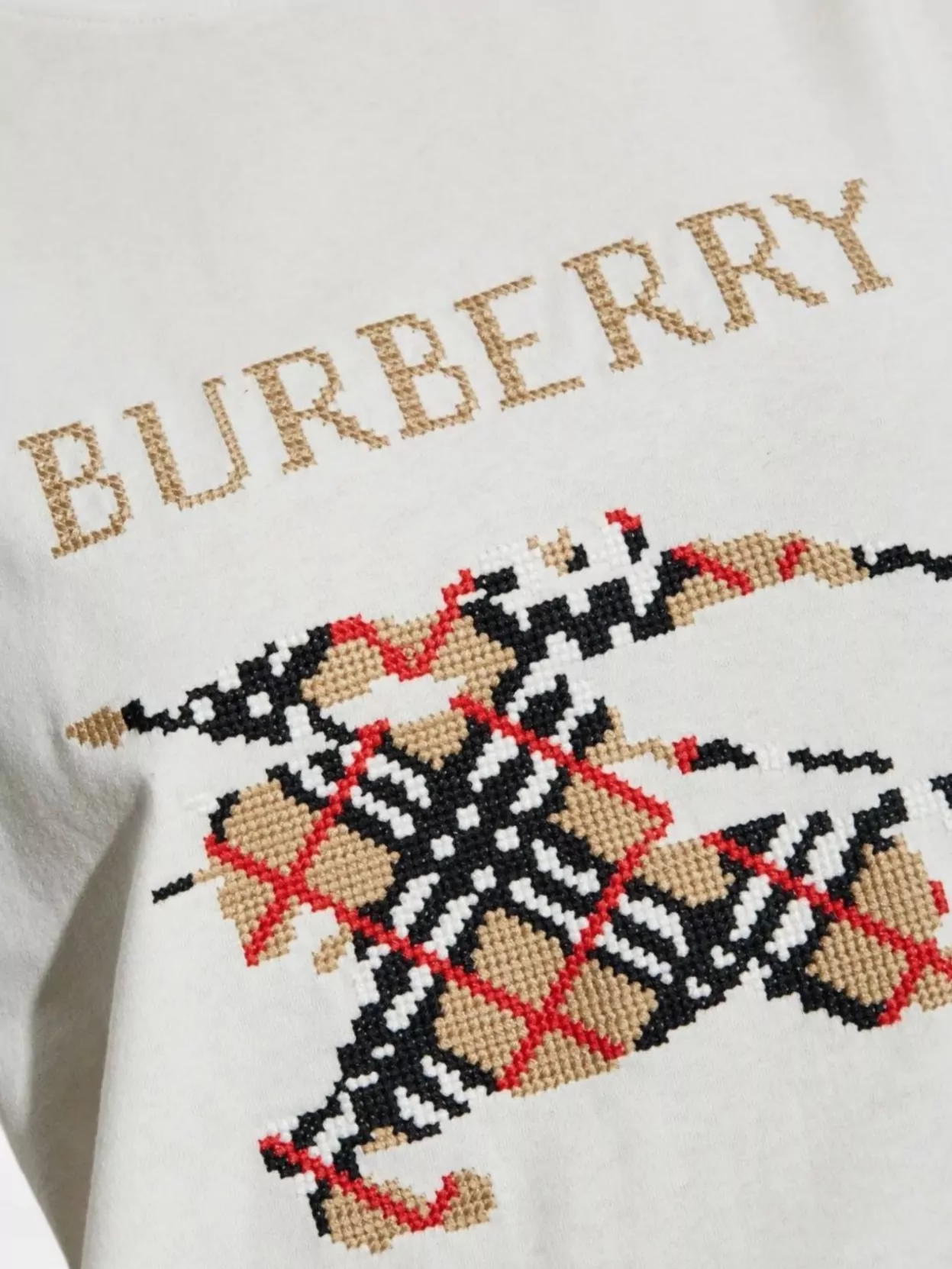 Burberry Crewneck T-Shirt Featuring Embroidered Graphic Print