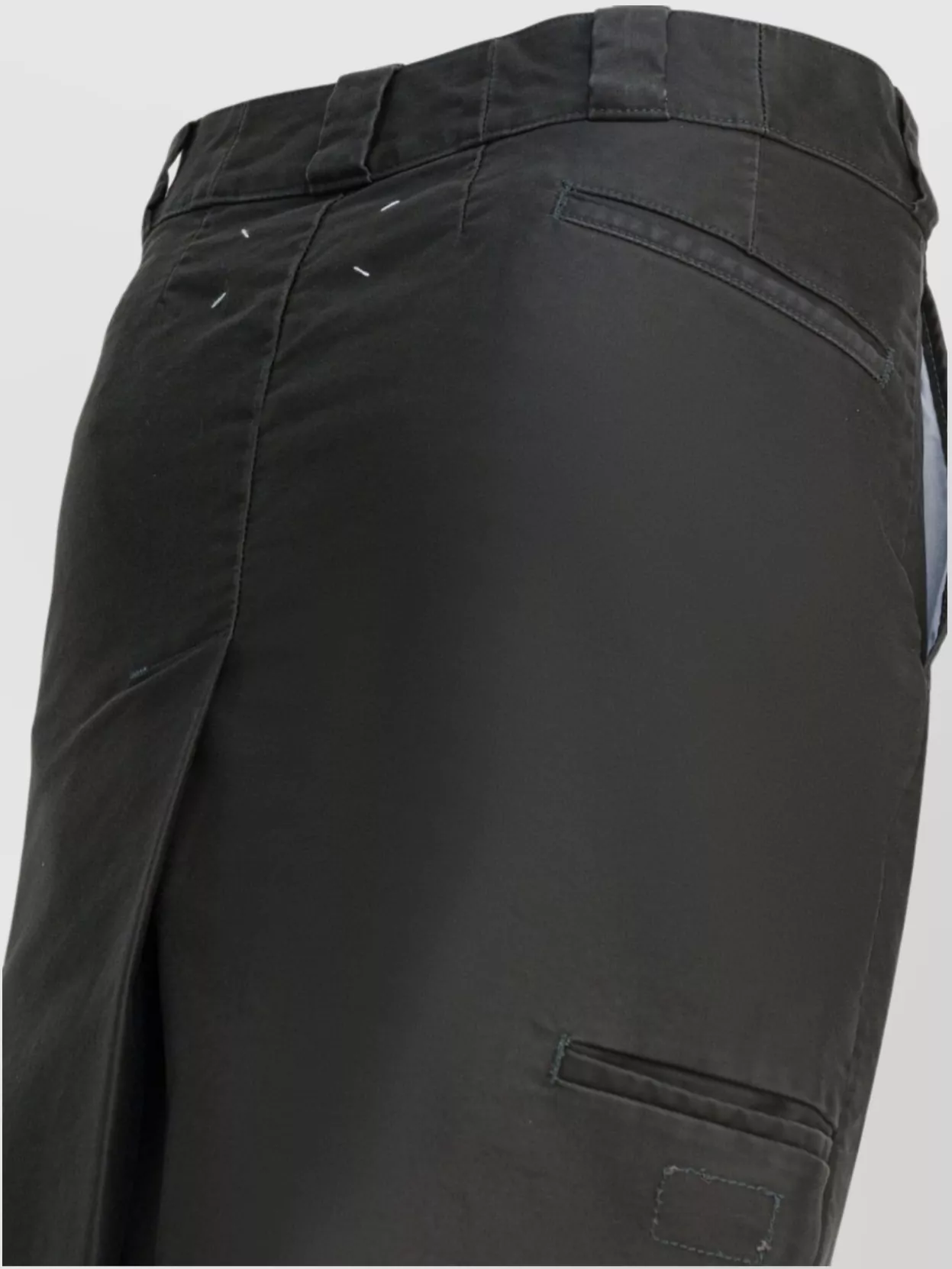 Maison Margiela Midi Skirt With Back Pocket And Front Slit In Black