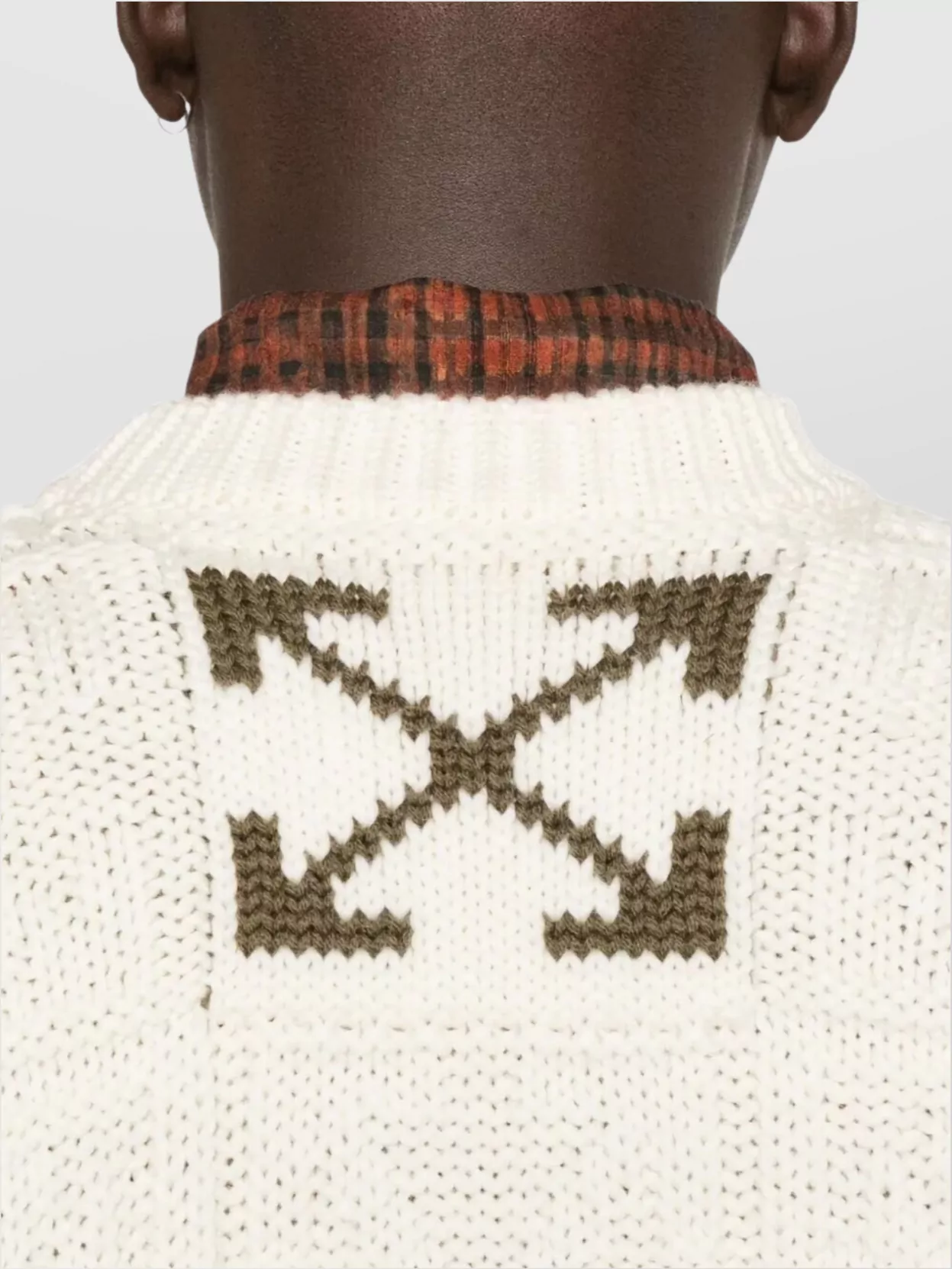 Off-White Textured Knit Crew Sweater Design
