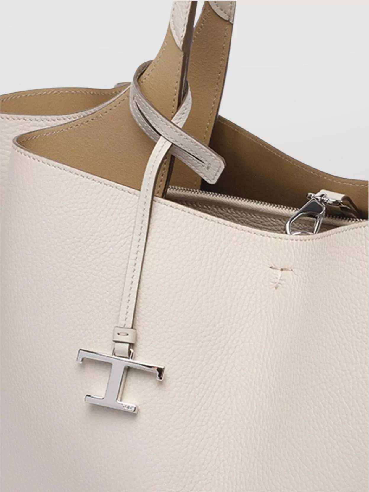 Tod's Textured Leather Tote Bag With 2 Handles