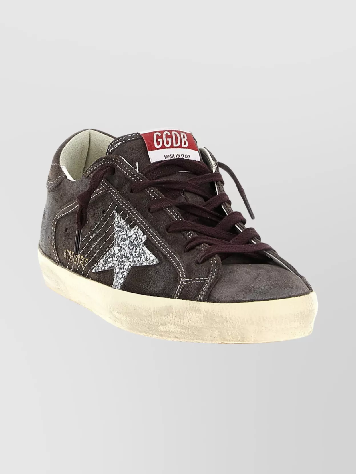 Golden Goose Star Detail Sneakers Featuring Contrast Stitching In Brown