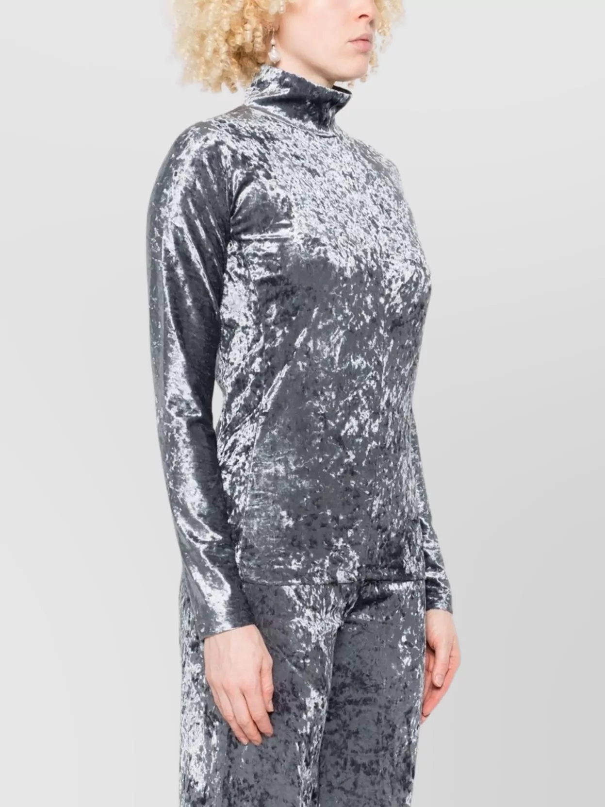 Forte Forte Luxurious Turtle-Neck Knit Sweater