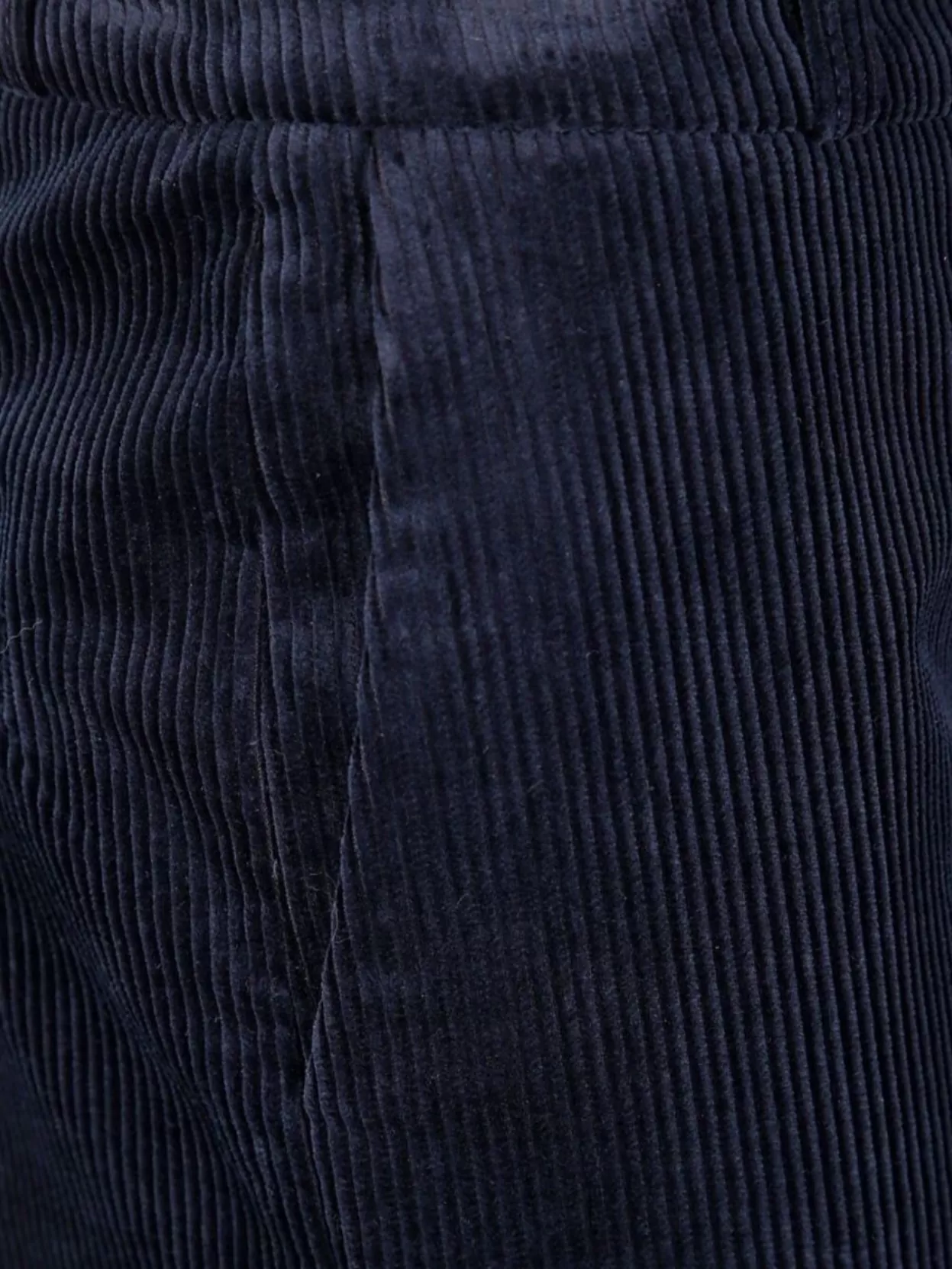 A.p.c. Straight Leg Corduroy Trousers Featuring Pockets