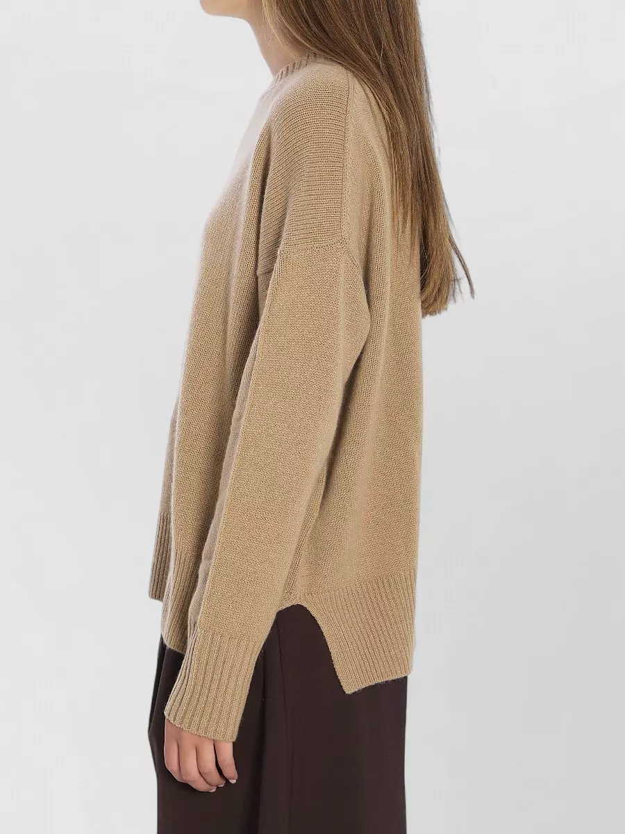 Allude Cashmere Ribbed Crew Neck Relaxed Fit Sweater