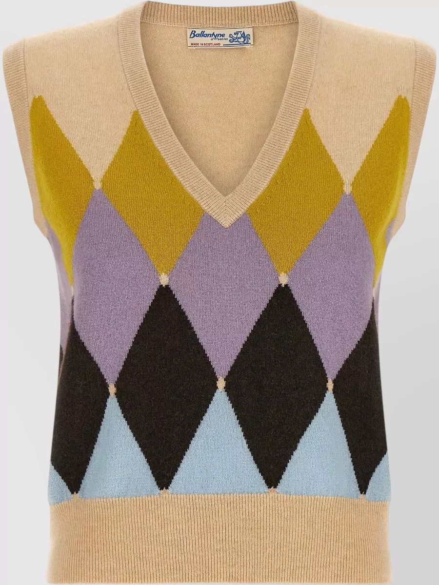 Ballantyne Cashmere Argyle V-Neck Sleeveless Knitted Top